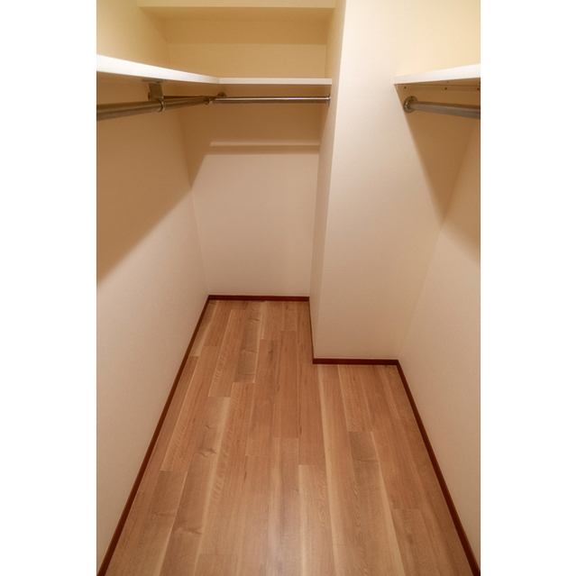 2/2 エントランス