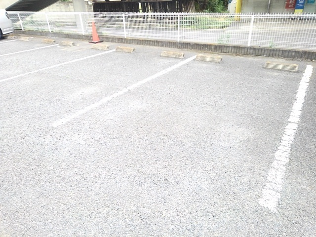 14/20 駐車場
