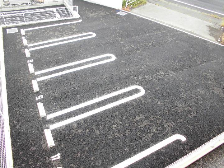 14/20 駐車場