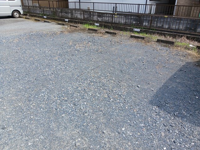 14/21 駐車場