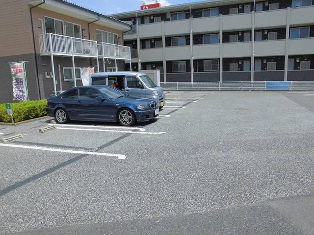 14/20 駐車場