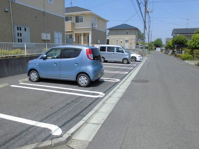 14/20 駐車場