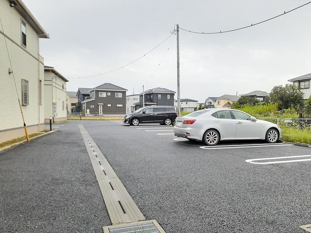14/20 駐車場