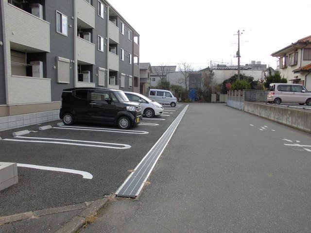2/8 駐車場