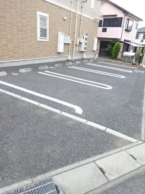 14/22 駐車場