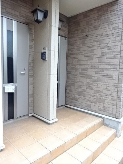 2/11 エントランス