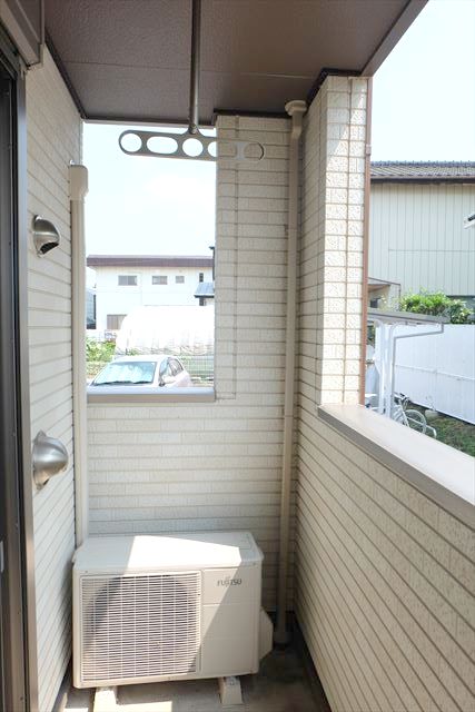 17/28 バルコニー