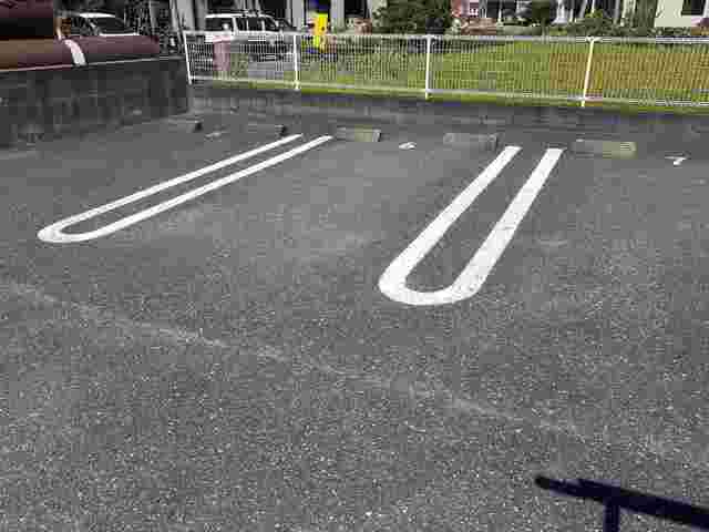14/20 駐車場