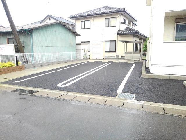 14/20 駐車場