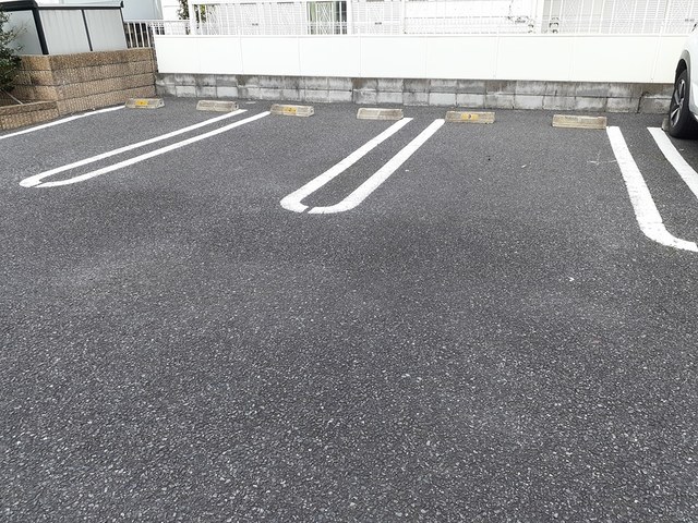 14/17 駐車場