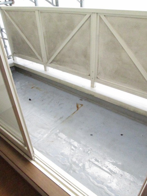 15/26 バルコニー