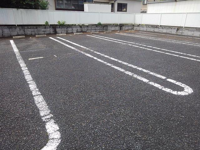 14/20 駐車場