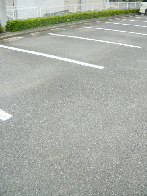 14/20 駐車場