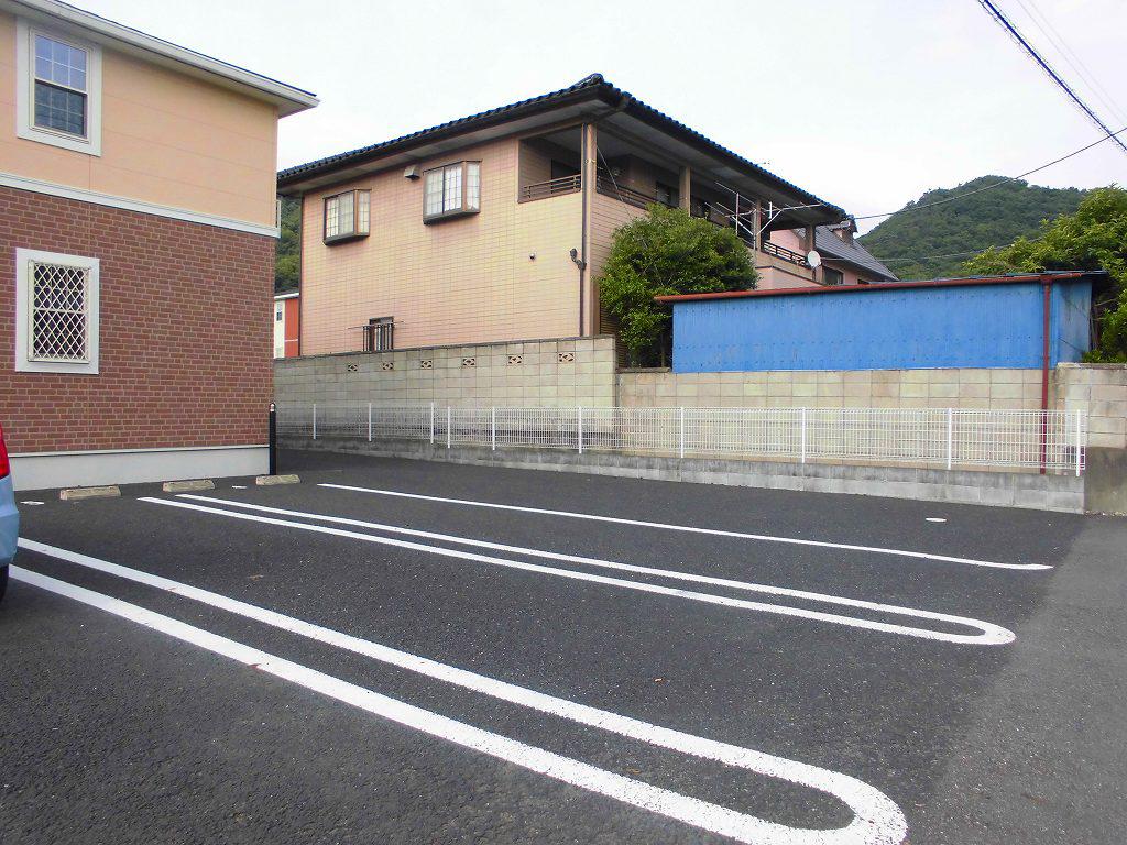 14/20 駐車場