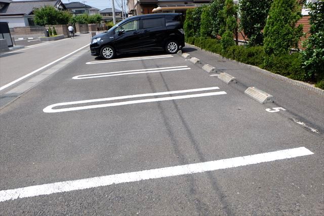 2/8 駐車場