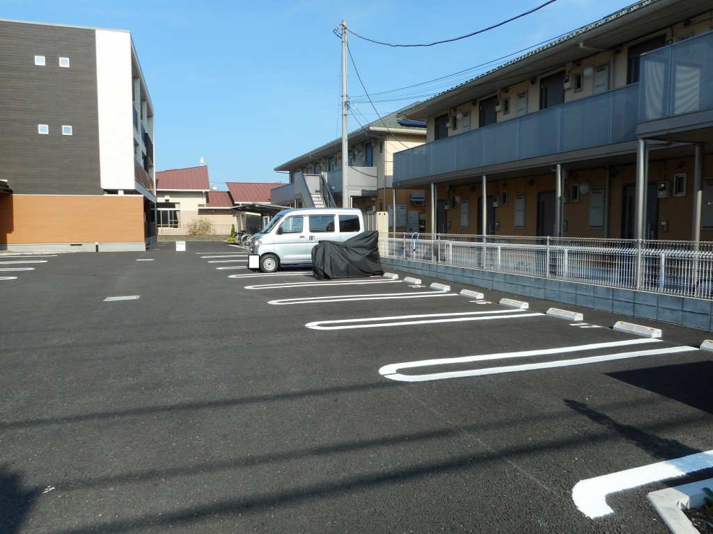 14/20 駐車場