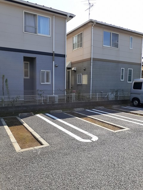 14/22 駐車場