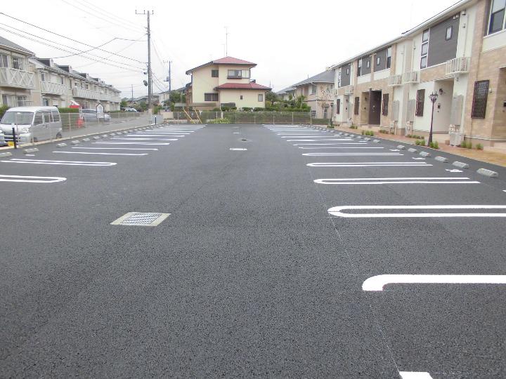 14/20 駐車場