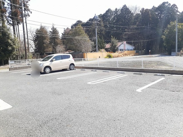 14/20 駐車場