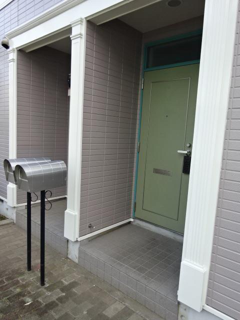 17/27 エントランス