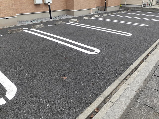 14/20 駐車場