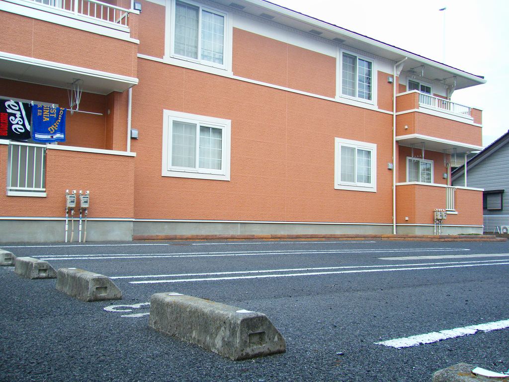14/20 駐車場