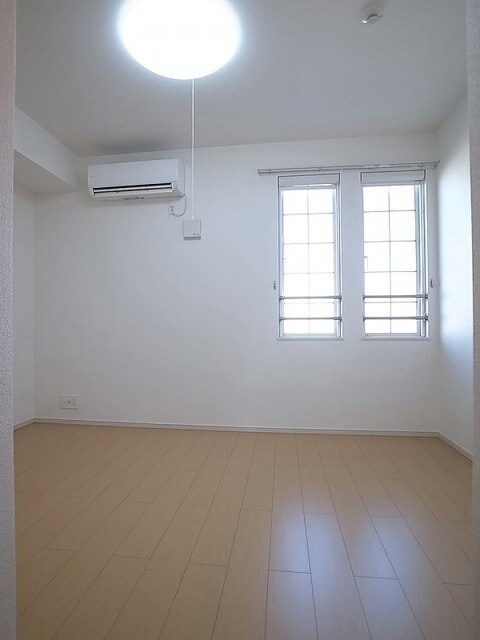 13/15 エントランス