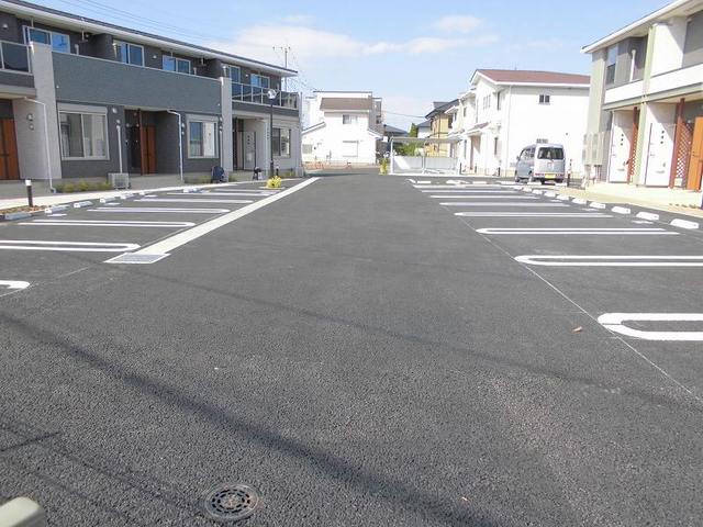 21/27 駐車場