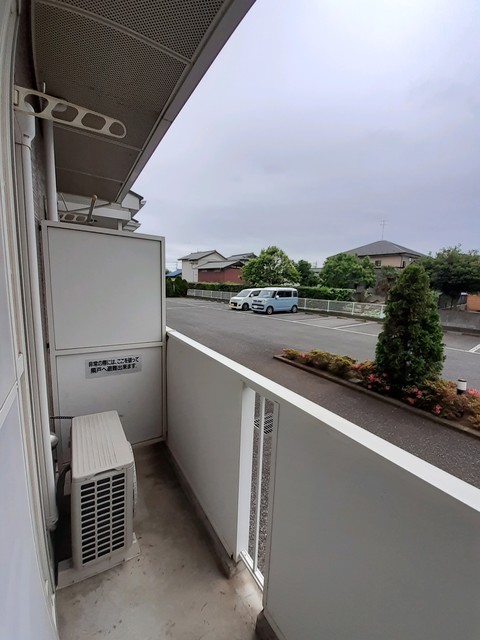 13/20 バルコニー