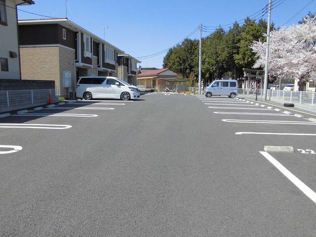 14/20 駐車場