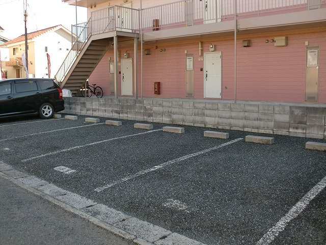 14/20 駐車場