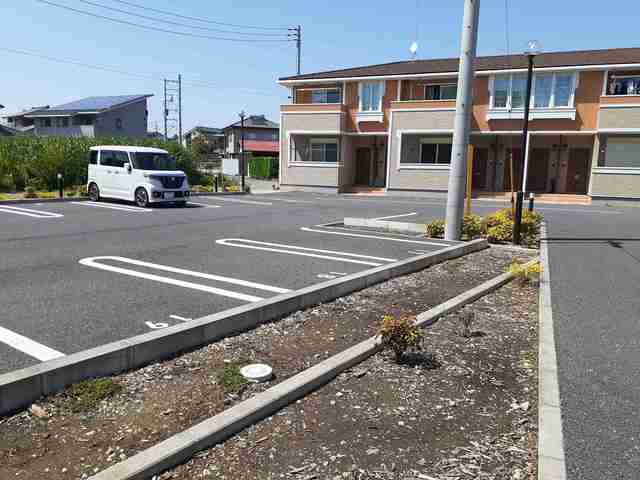 14/20 駐車場