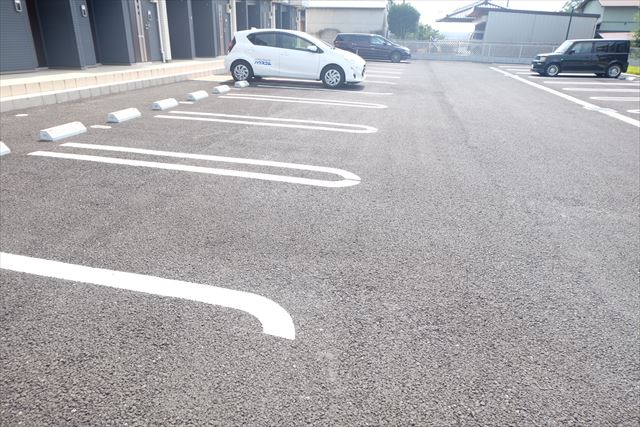 2/8 駐車場