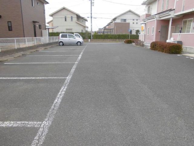 14/20 駐車場