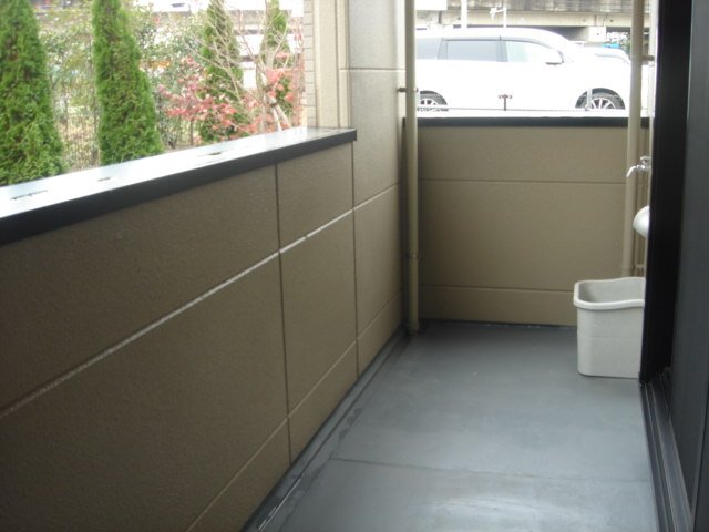 18/22 バルコニー