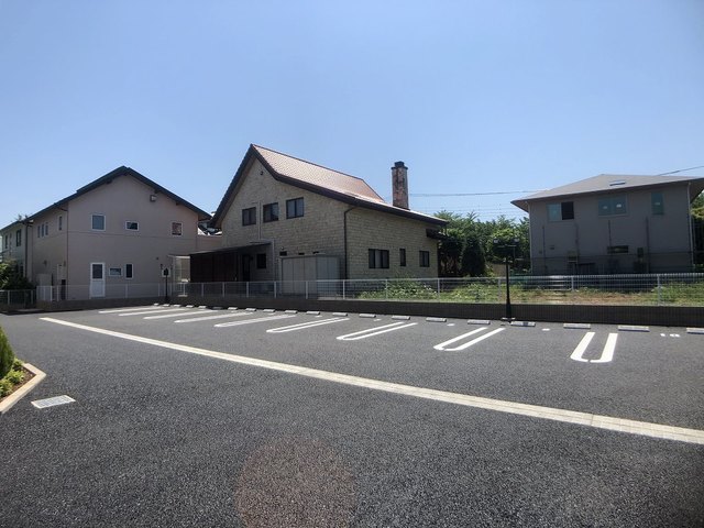 2/8 駐車場