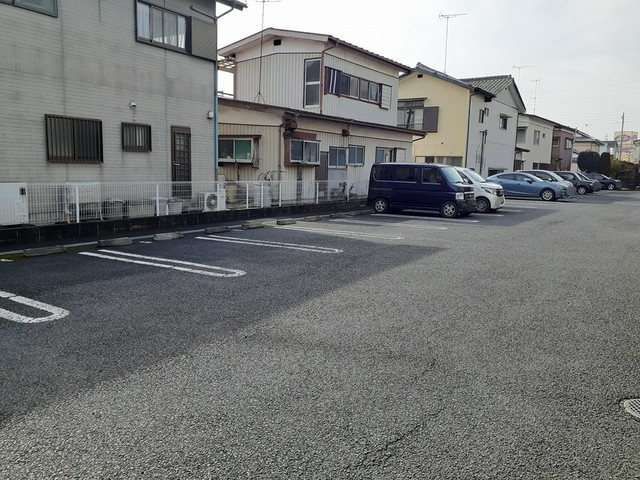 14/20 駐車場