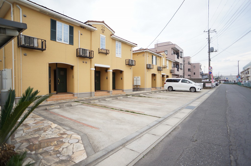 14/20 駐車場