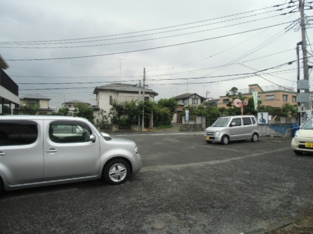 4/10 駐車場