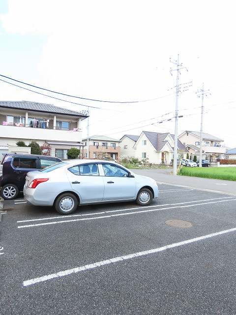 14/20 駐車場
