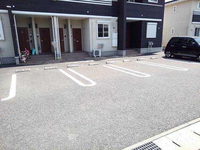2/8 駐車場