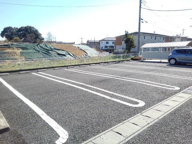 2/8 駐車場