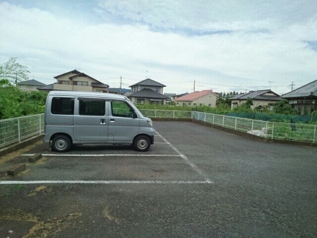 14/20 駐車場