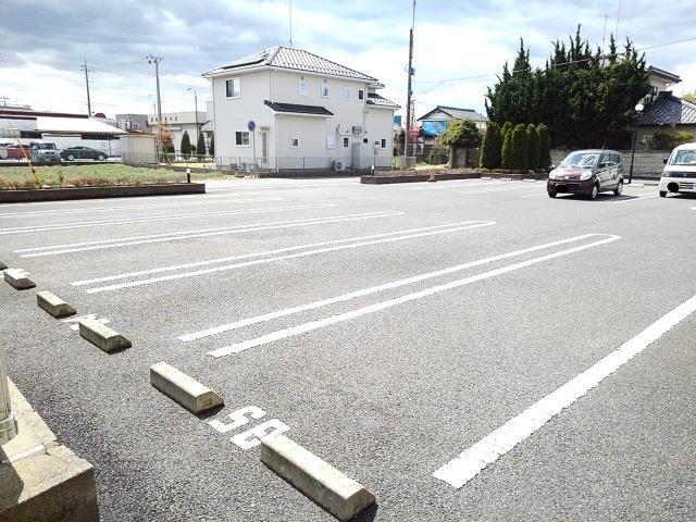 14/20 駐車場
