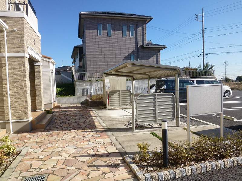 13/20 エントランス