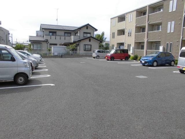 14/20 駐車場