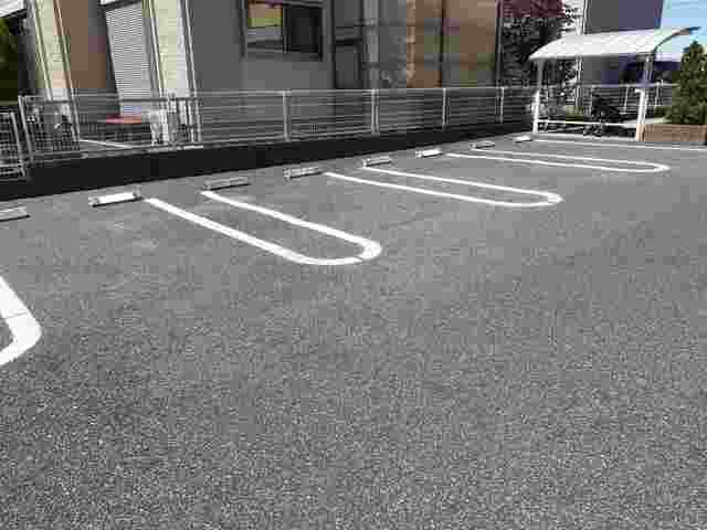 14/20 駐車場