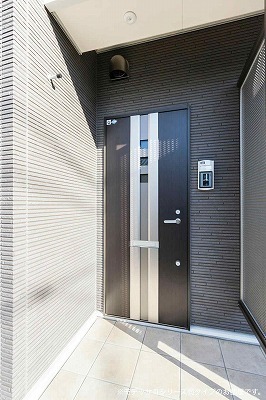 22/29 エントランス