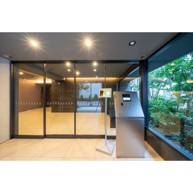 19/24 エントランス