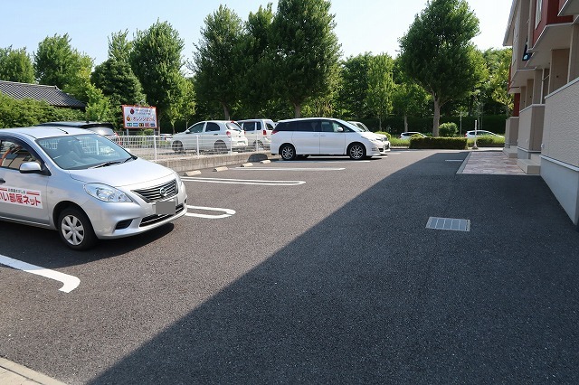 14/20 駐車場